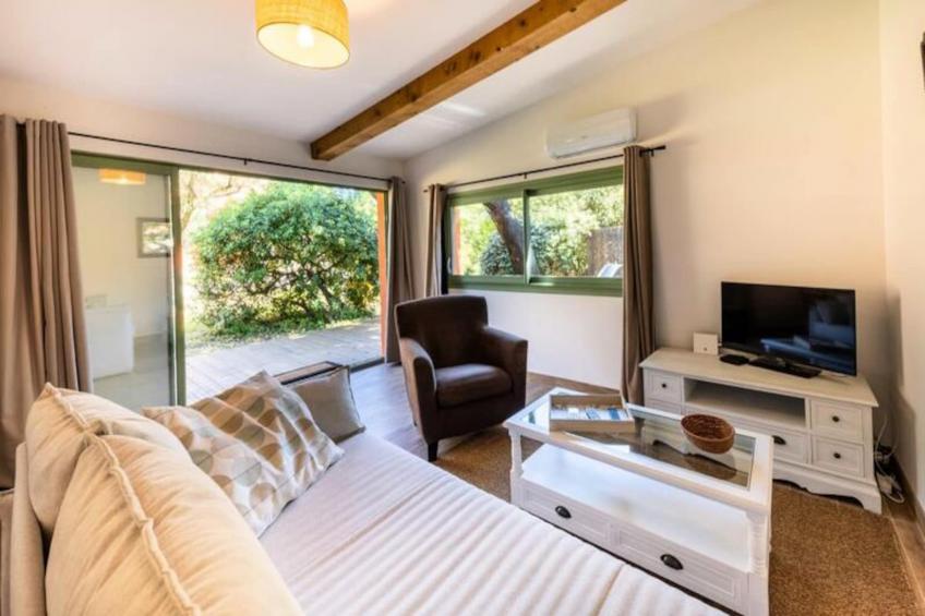 06bv2 : Joli Cottage Au Calme Avec Piscine - foto 3