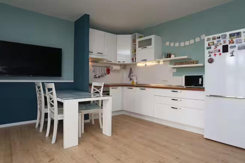 Garden Oasis - Kaštel Lukšić - One Bedroom Apartment with Balcony - foto 2