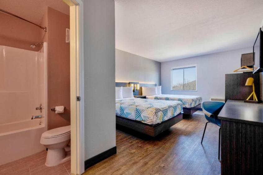 2 Full Beds  Non-Smoking - foto 8