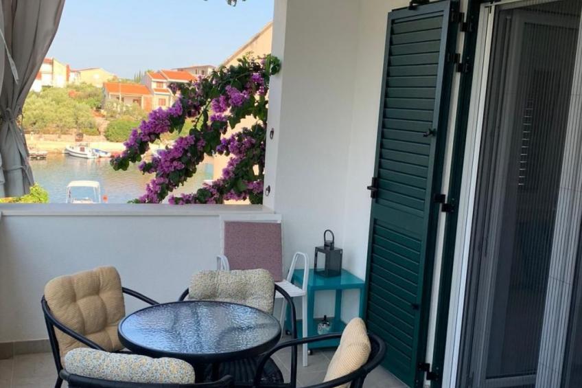 Wohnung "Ivka 1" mit Blick auf das Wasser - foto 20