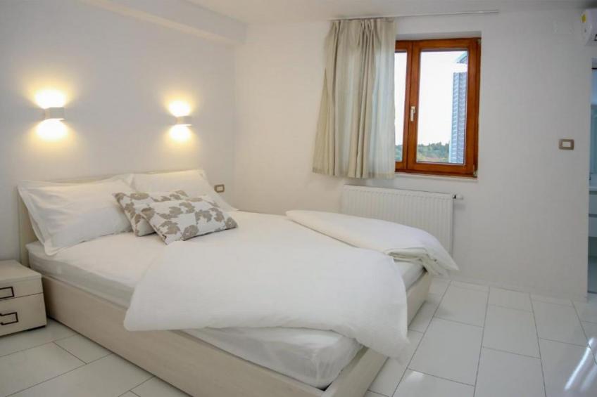 Villa Gabriel - Three Bedroom Villa with Outdoor Pool - foto 11