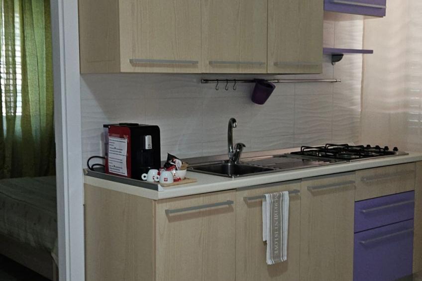 Zwei-Zimmer-Penthouse-Wohnung mit Terrasse mit Meerblick - foto 12