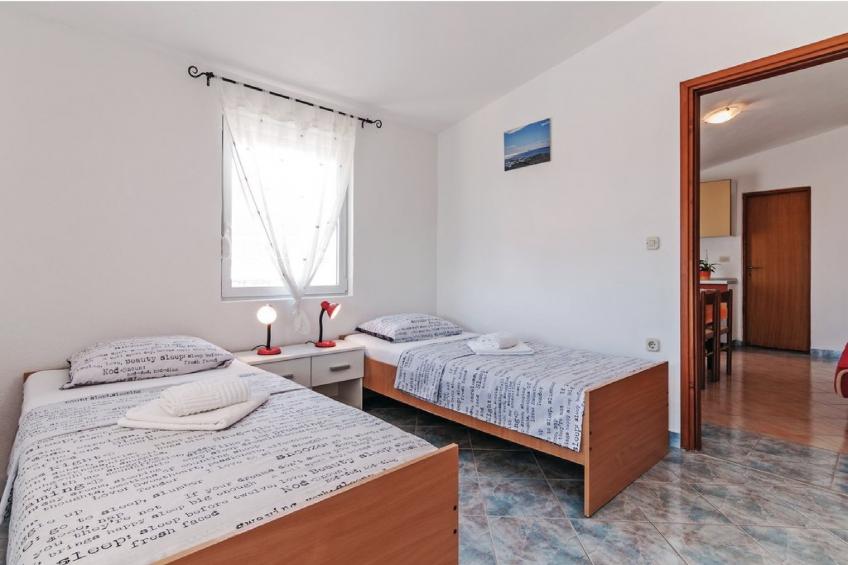 Apartments Hak - One Bedroom Apartment with Balcony  (A1) - foto 7