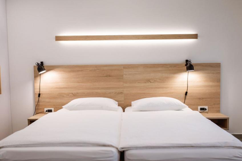 Stylish Apartments with Osijek Near Top Attractions - Standard Studio Apartment  - Maks 3 - foto 32