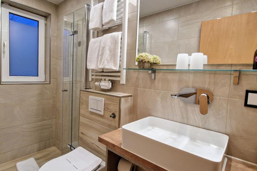 Ruhige-Ferienwohnung mit Süd Balkon in Zentrum - foto 16