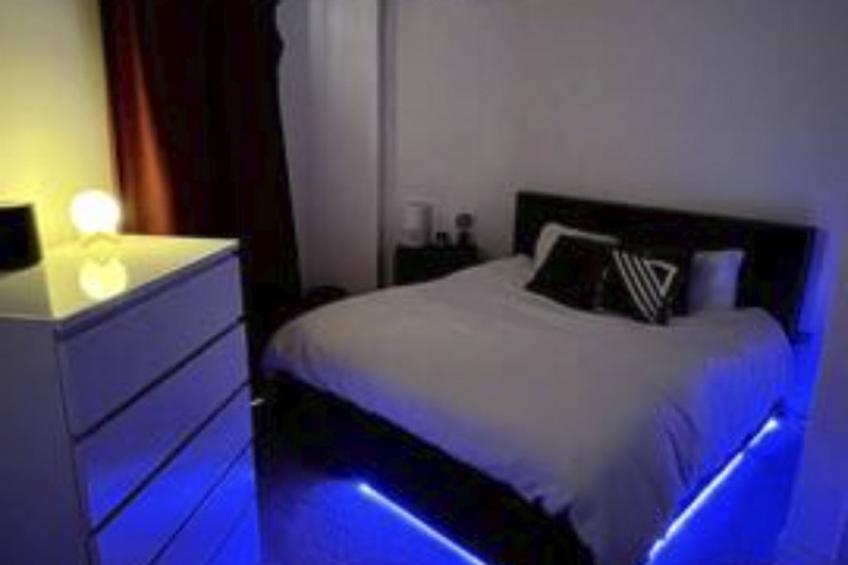 für 2 Personen ca. 300 m² in London-Harrow, London - foto 9