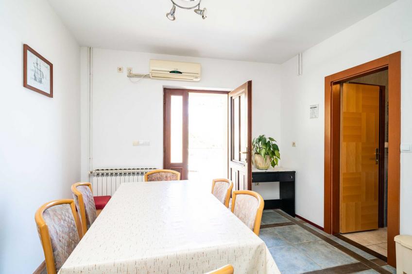 Apartments Klis - Three-Bedroom Apartment with Terrace - foto 12