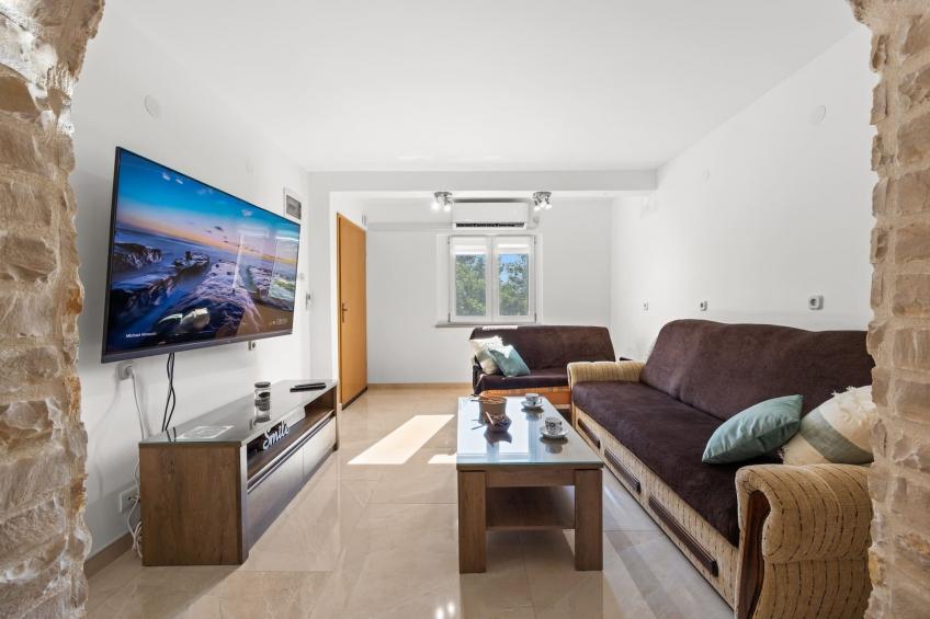 Kristijan & Jelena - Pool, Jacuzzi, Playground - foto 5