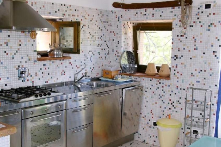 Studio mit Balkonblick ins bergige Grüne - foto 8