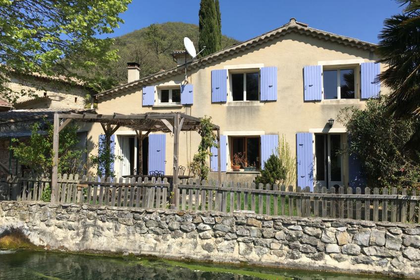 Domäne auf dem Bauernhof - foto 3