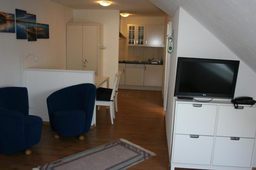 Komplett renovierte, helle Ferienwohnung - foto 2