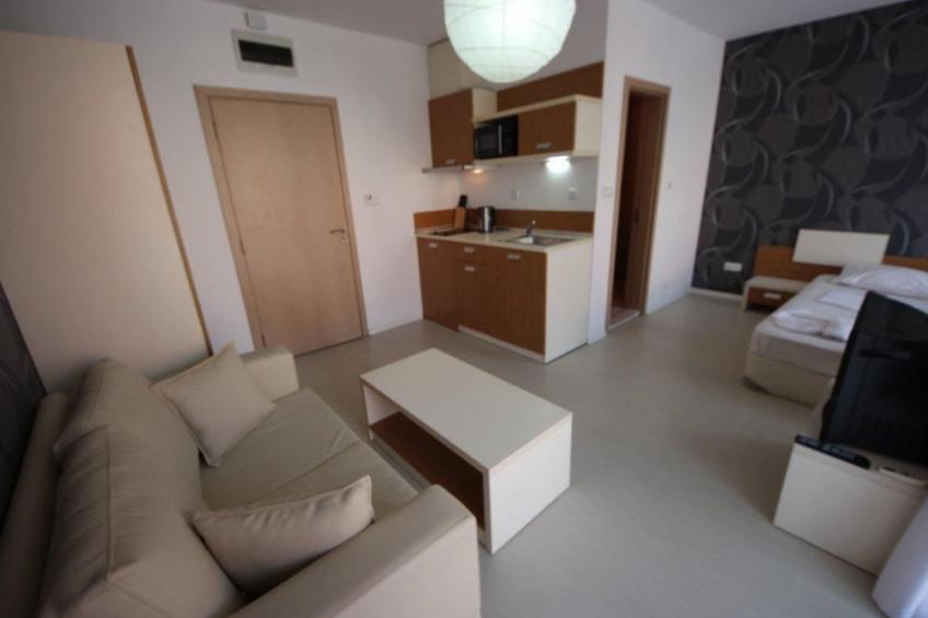 in Фрегата mit Pool - foto 6