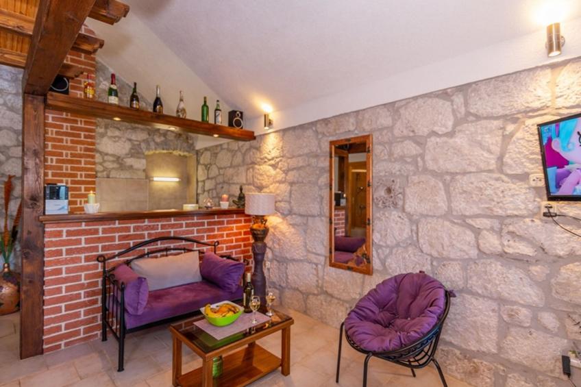 "Nikola" mit privatem Pool - foto 13