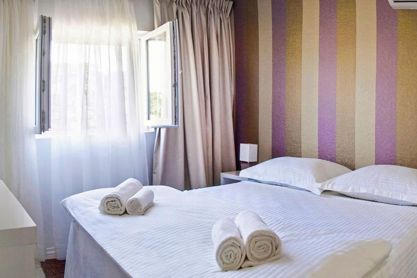 Villa Mosor mit beheiztem Salzwasserpool und Sauna - foto 18