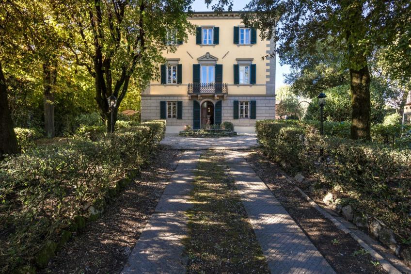 Villa mit Garten und privatem Pool - foto 41