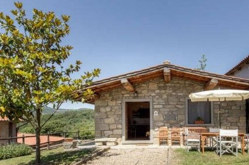 Magnolienhaus mit Pool zwischen Florenz und Arezzo - foto 22