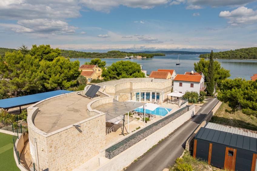 5 Unique luxury Villa Feriatum Lissa