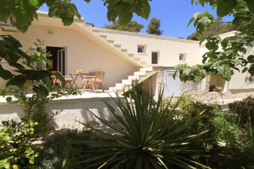 House Leta Cozy Hideaway with Pool - Four Bedroom Holiday Home with Pool - foto 19