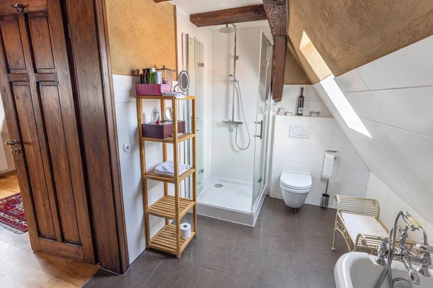 Studio-Appartement mit eigenem Parkplatz - foto 10