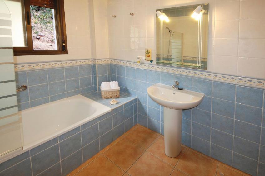 Villa Torcal 3, beheizter Pool, Wifi, Grill. - foto 27