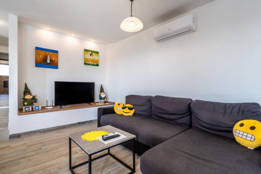 Elegantes Escape mit Pool und Panoramablick - foto 38