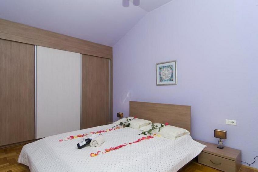 mit Privatparkplatz - foto 9