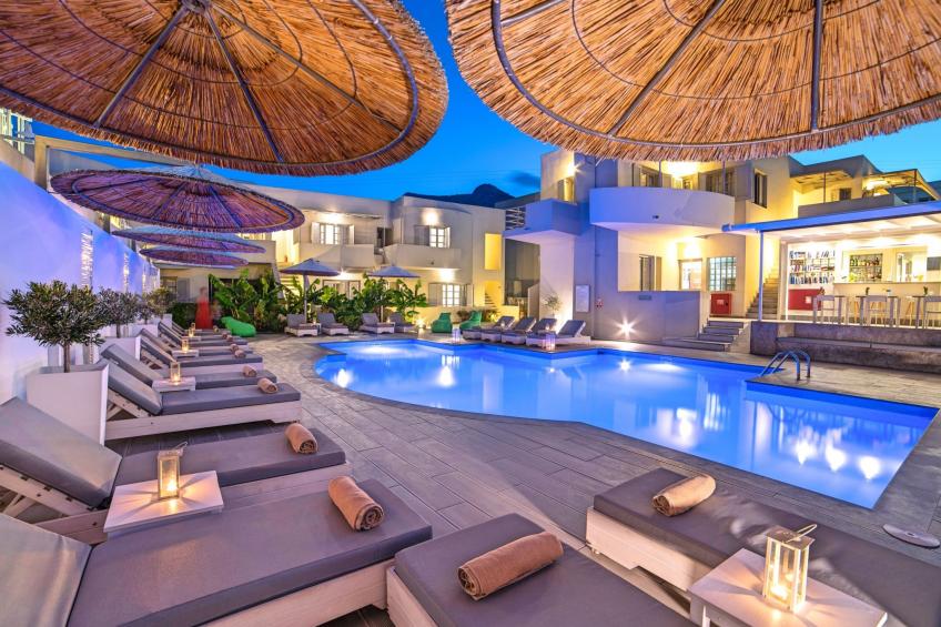 Elounda Garden Maxima Suite Beheiztes Schwimmbad