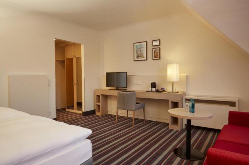 Sunday Hotel Stade Widukind Superior Room - foto 13