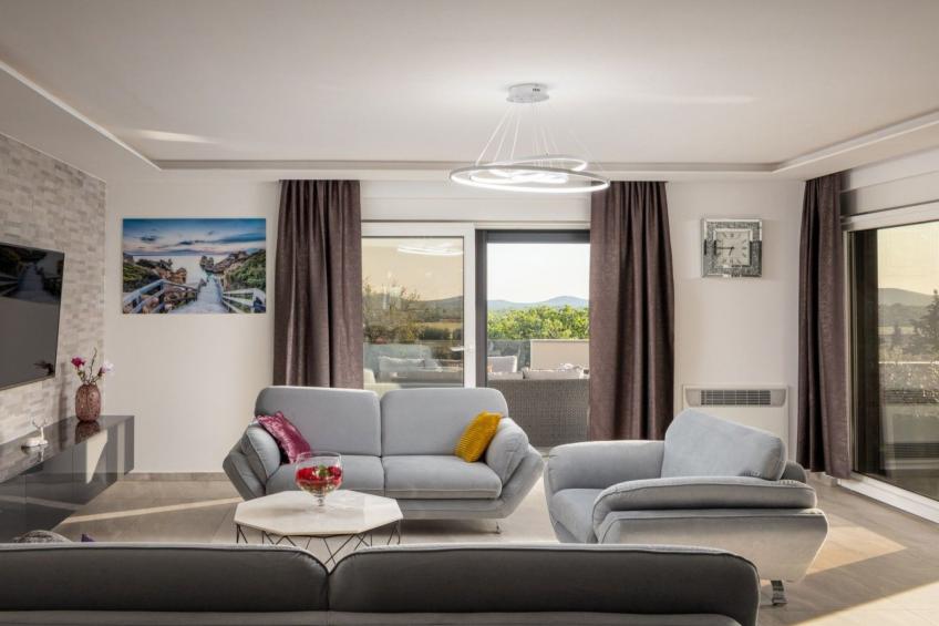 Villa Bura mit Pool und tollem Ausblick - foto 16