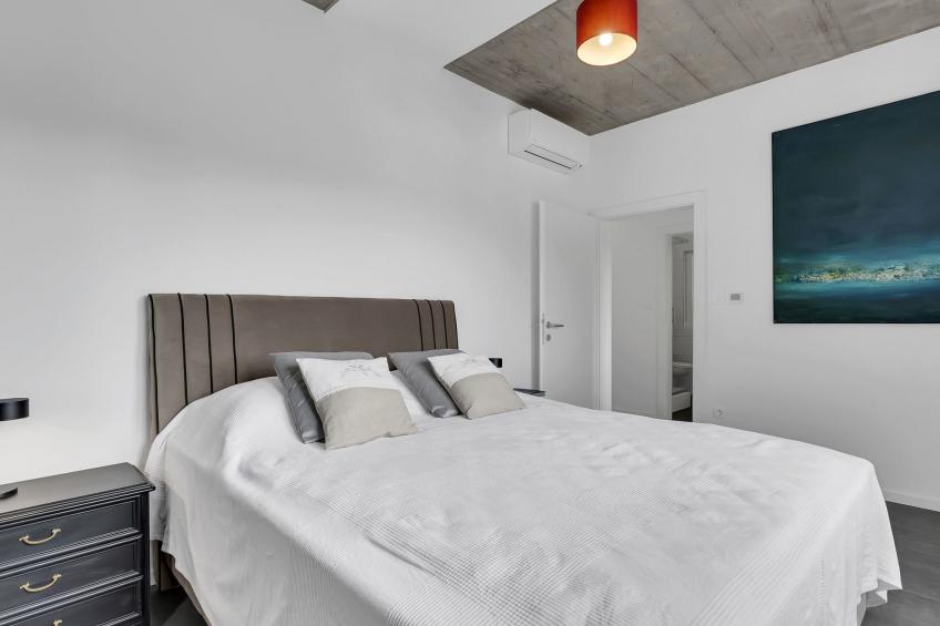 Modernes Ferienhaus in Zaostrog mit Beheiztem Pool - foto 39