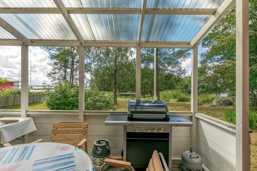 Lampaluodon punainen tupa - foto 16