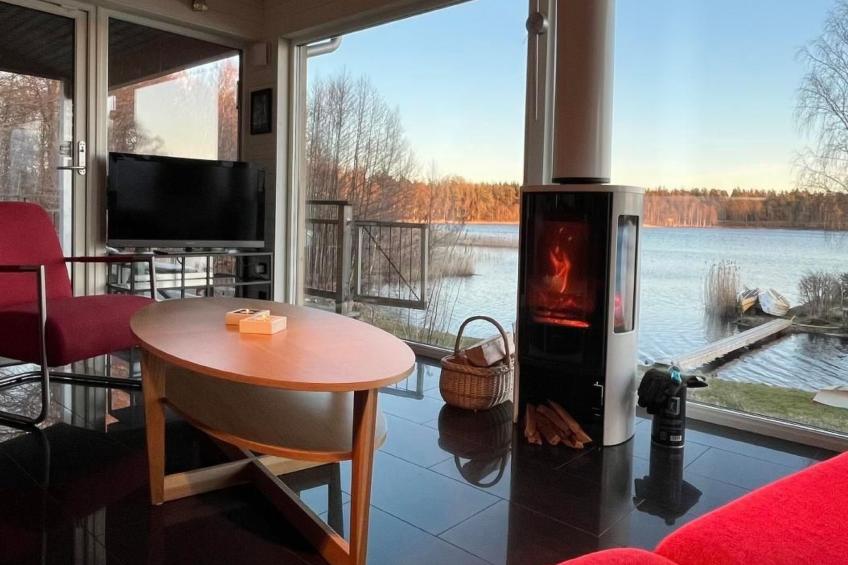 Villa "Vitasjö" mit Terrasse, Grill und Garten - foto 4