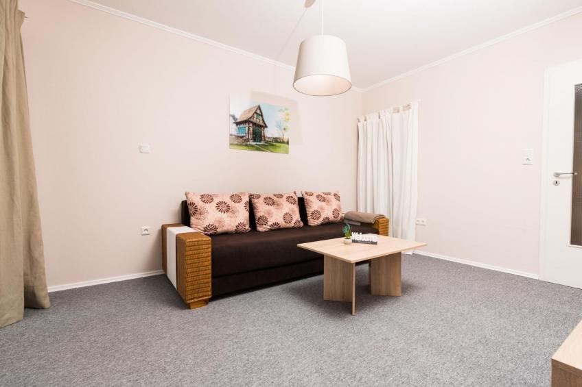 Große Wohnung in Bodenwerder mit Garten, Terrasse und gemeinsamem Pool - foto 9