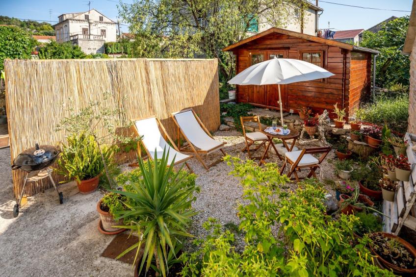 Stone House Harmony -Studio Apartment with Patio and Garden View ( 2 ) - foto 20