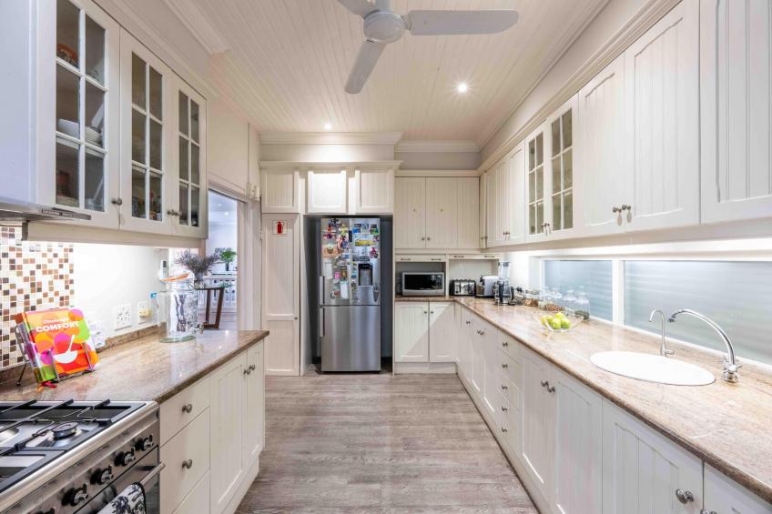 4 Bedroom Self Catering House - foto 15