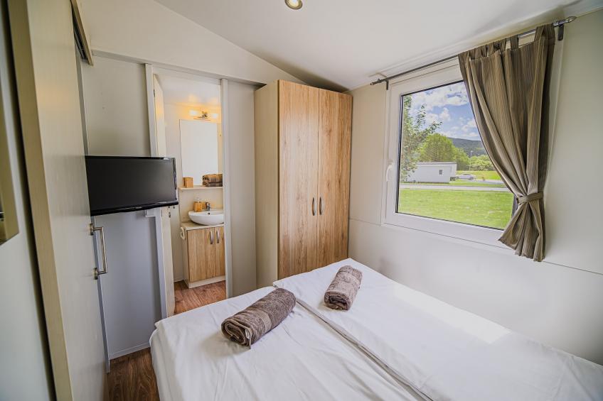 Waterside Retreat Mobile Homes with Thermal Riviera Tickets - One Bedroom Mobile Home with Lake View  (owner 5) - foto 3