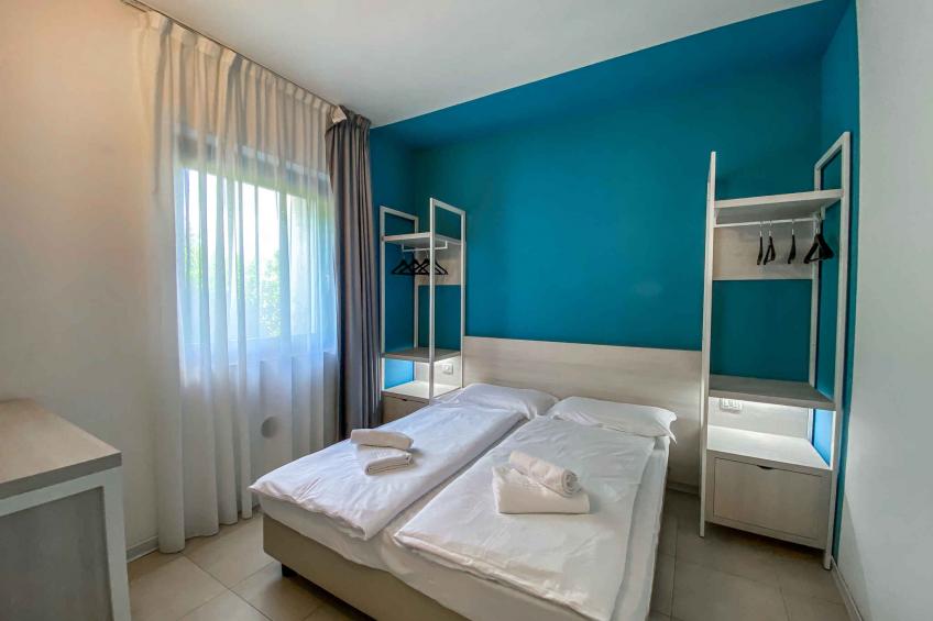 Holiday apartment with pool - BF-9NPMX