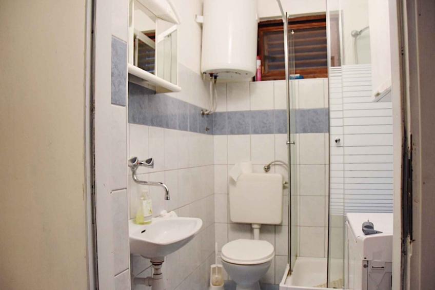 Holiday house with barbecue and air conditioning - BF-HTRK - foto 15