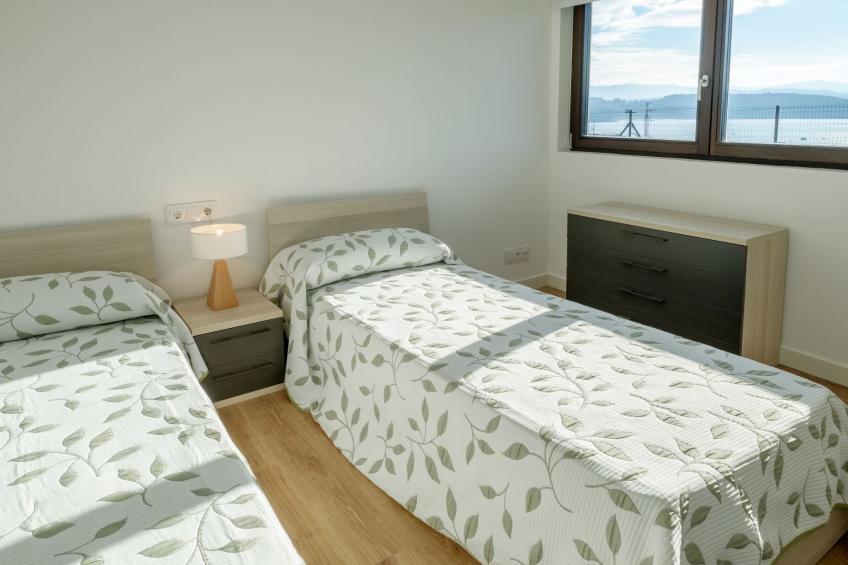 in Outes mit Sonniger Terrasse und Meerblick - foto 12