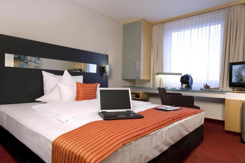 Sunday Hotel Düsseldorf Deluxe Double Room - foto 9