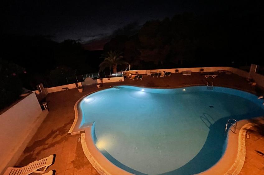 mit Pool, umgeben von Natur - foto 24