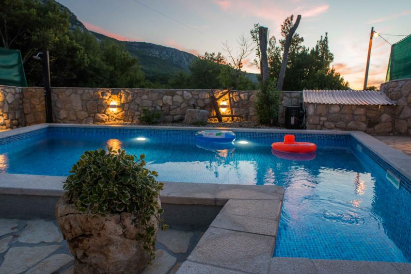 für 5 Personen und 1 Kind in Tribalj - foto 5