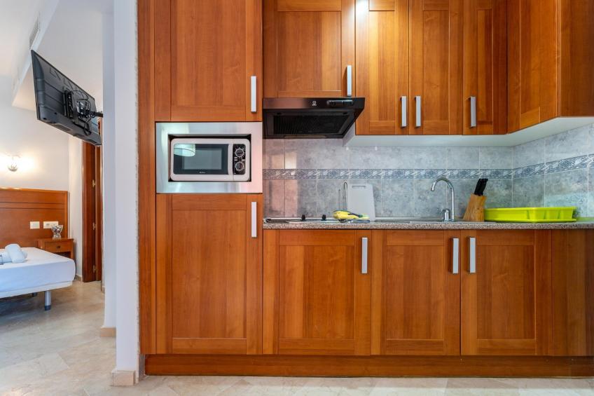 CT 240 - Beachfront Apartment -Don Juan Manilva - foto 4