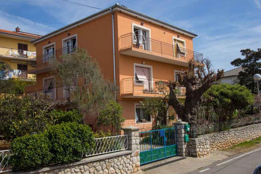 Holiday apartment with 2 bathrooms - BF-ZRFR