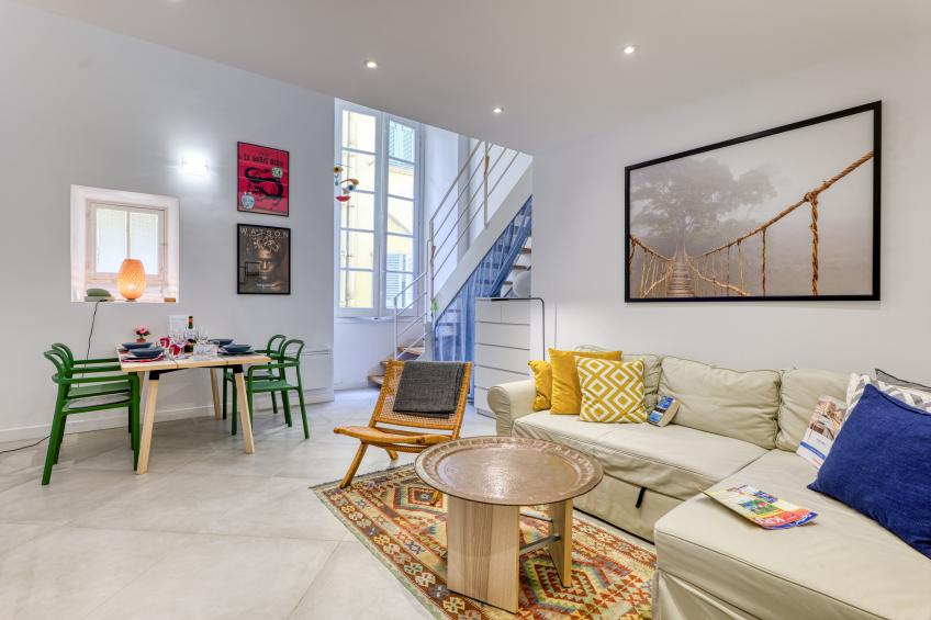 Two Levels Apt In Historical Building - foto 8