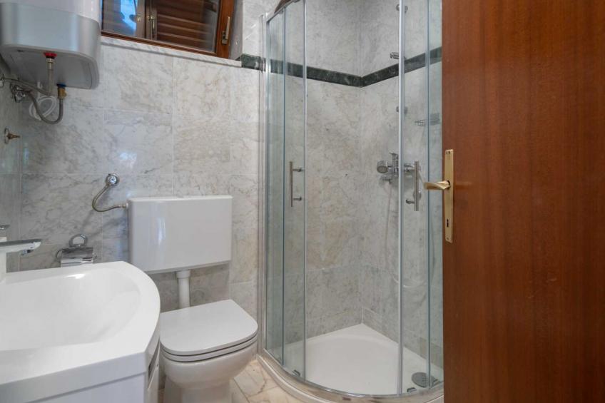 Charming Villa Rea, 8+2 with heated pool - foto 45