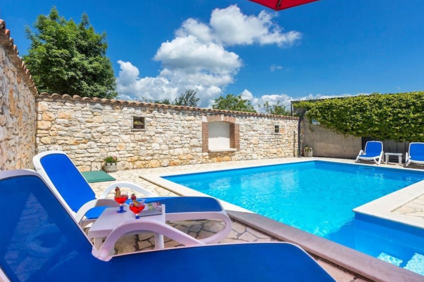 Modernes Ferienhaus in Vadreš mit Privatem Pool - foto 2