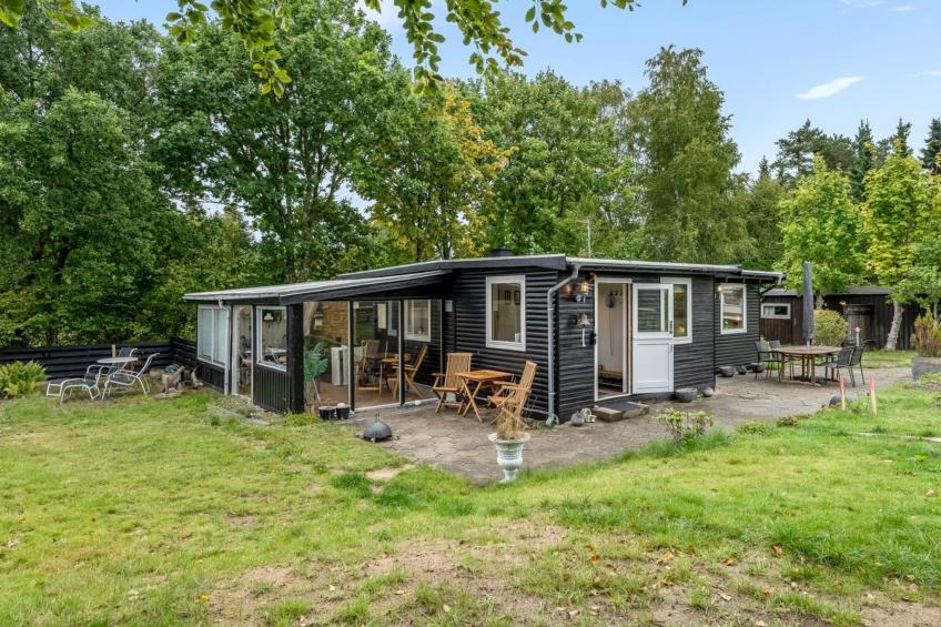 "Thorine" - 800m from the sea