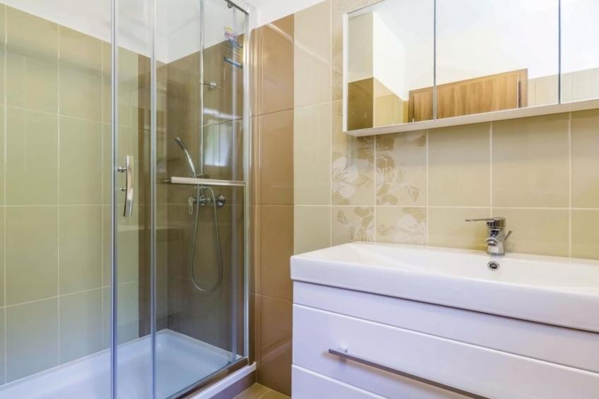 Cozy One Bedroom Apartment with Terrace - One Bedroom Apartment - foto 7