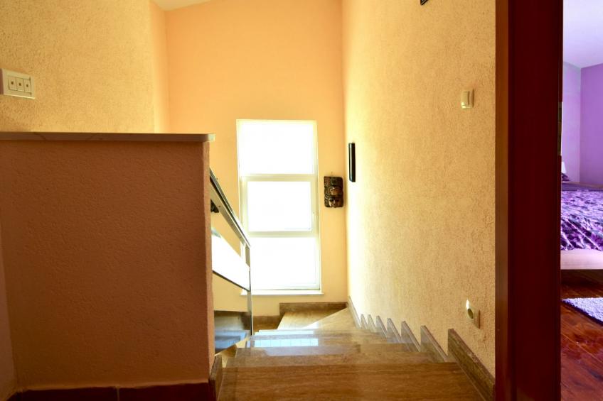 für 8 Personen mit privatem Swimmingpool im Hinterland von Split - foto 21